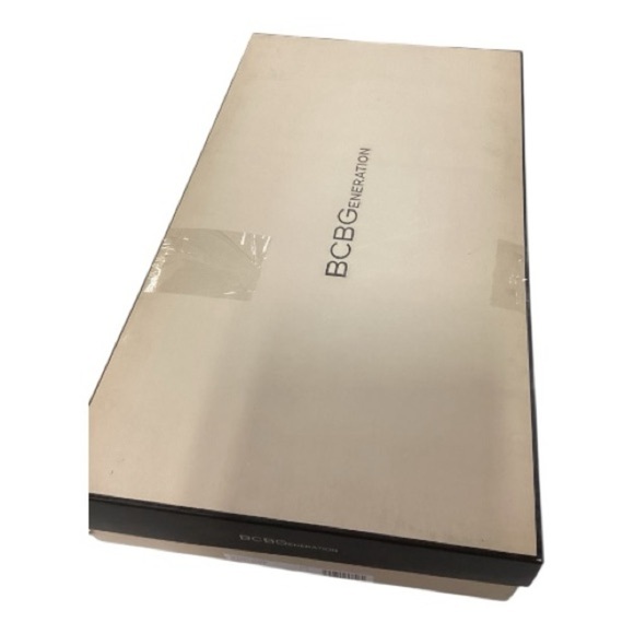 BCBGeneration Women's ISRA Knee High Boots Size 5M 35 Black Velvet New - Picture 5 of 5